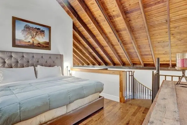 Honeymoon Çatı Katı (Loft)