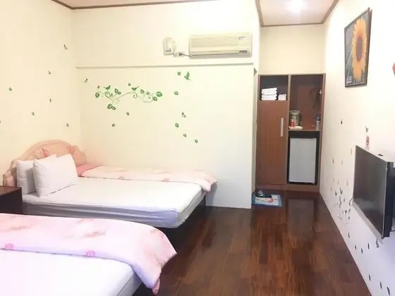 Deluxe Dört Kişilik Oda