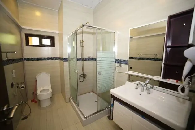 Club Süit, 1 En Büyük (King) Boy Yatak, Sigara İçilebilir, Tepe Manzaralı