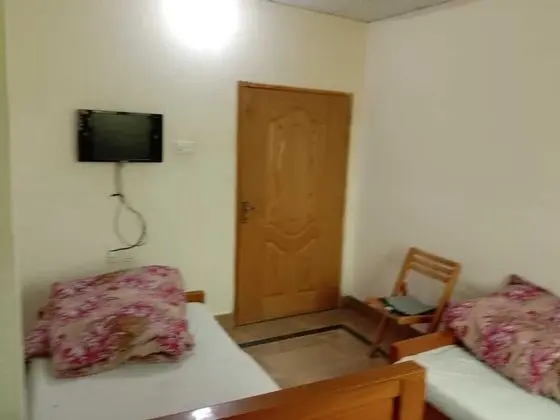 Standard Tek Büyük veya İki Ayrı Yataklı Oda