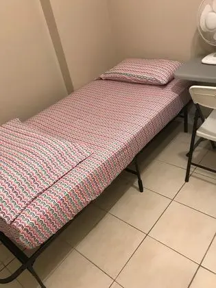 Tek Kişilik Oda, Ortak Banyo