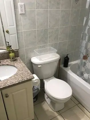Tek Kişilik Oda, Ortak Banyo