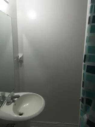 Tek Kişilik Oda, Ortak Banyo