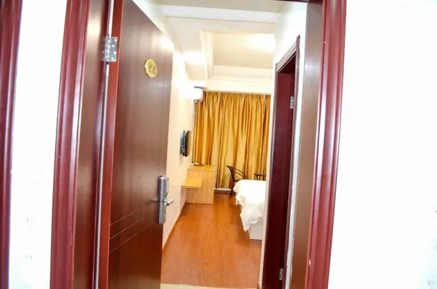 Business Büyük Yataklı Tek Kişilik Oda, Şehir Manzaralı