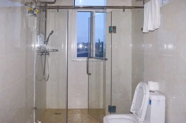 Business Büyük Yataklı Tek Kişilik Oda, Şehir Manzaralı