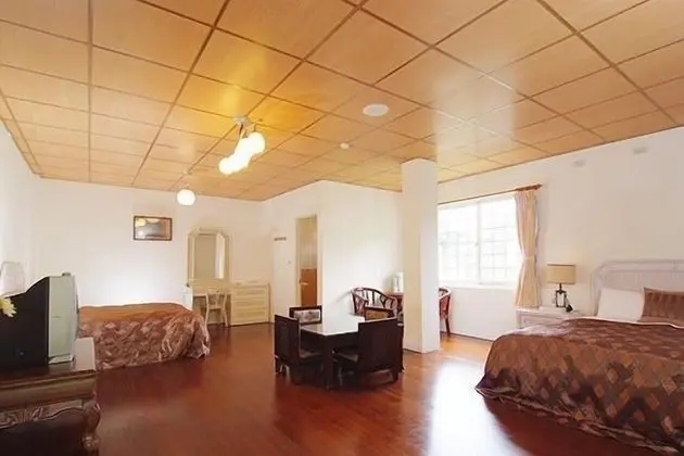 Deluxe Dört Kişilik Oda, Dağ Manzaralı
