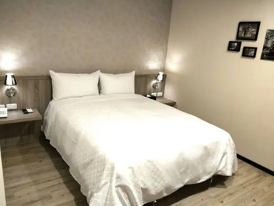 Tek Büyük Yataklı Oda, Şehir Manzaralı