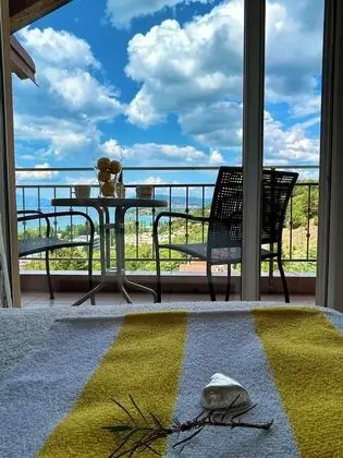 Exclusive Tek Büyük Yataklı Oda