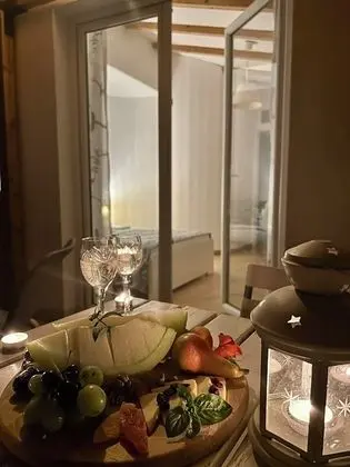 Exclusive Tek Büyük Yataklı Oda