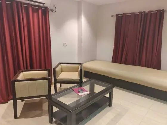 Family Tek Büyük Yataklı Oda