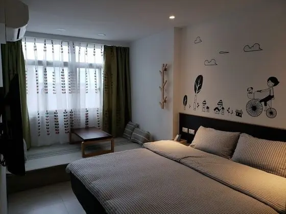 Tek Büyük Yataklı Oda, 1 Büyük (Queen) Boy Yatak, Sigara İçilmez
