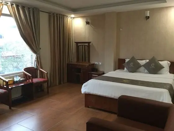 Üç Kişilik Oda