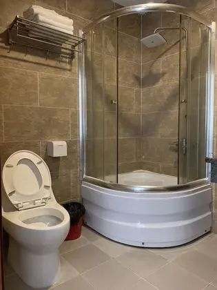 Üç Kişilik Oda