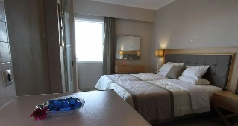 Deluxe Stüdyo, 1 En Büyük (King) Boy Yatak, Plaj Manzaralı, Denize Sıfır