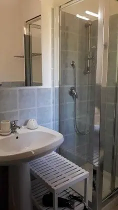 Comfort Tek Büyük veya İki Ayrı Yataklı Oda (Querce 1)