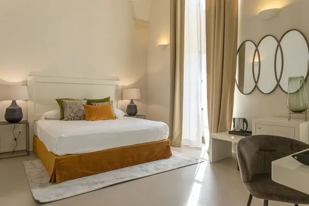 Comfort Tek Büyük Yataklı Oda