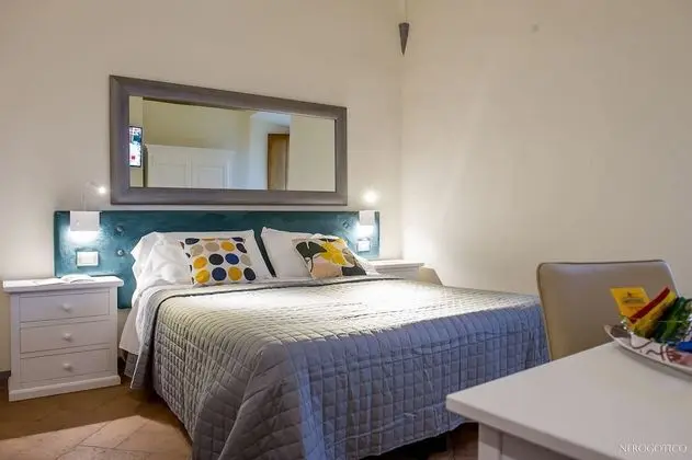 Comfort Tek Büyük veya İki Ayrı Yataklı Oda