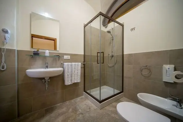 Comfort Tek Büyük veya İki Ayrı Yataklı Oda
