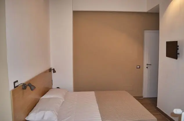 Comfort Tek Büyük Yataklı Oda, Zemin Kat