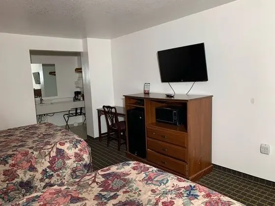 İki Queen-Size Yataklı Oda (Sigara İçilmez)