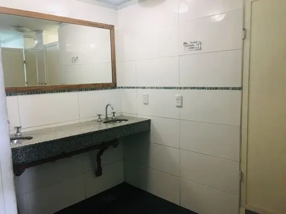 Tek Büyük Yataklı Oda, Ortak Banyo