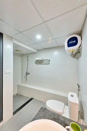 Tek Büyük Yataklı Oda, Veranda, Avlu