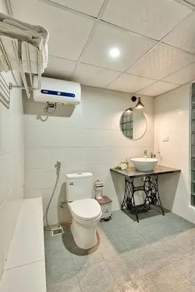 Tek Büyük Yataklı Oda, Veranda, Avlu