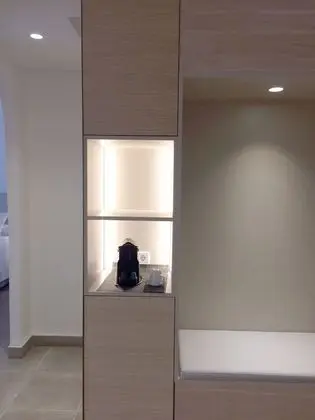 Junior Süit, Teras