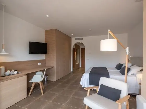 Superior Tek Büyük Yataklı Oda, Balkon, Deniz Manzaralı