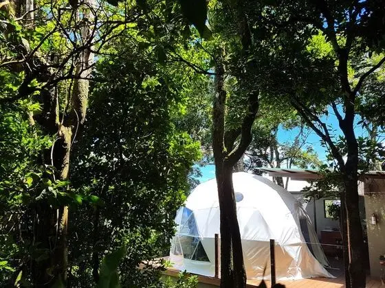 Honeymoon Tent, Hot Tub