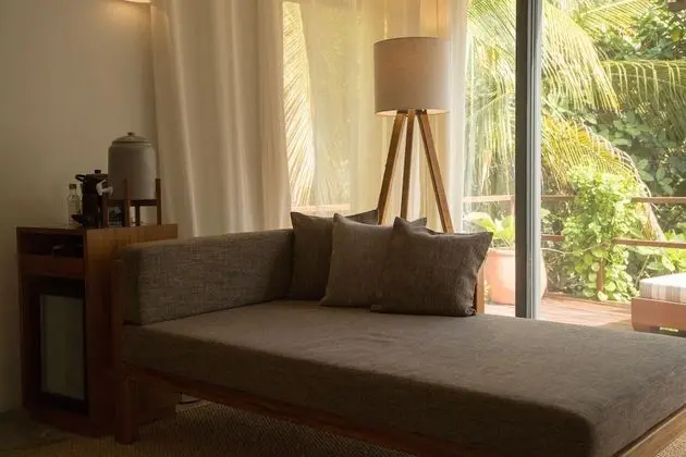 Deluxe with private pool