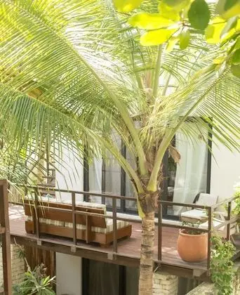 Deluxe with private pool