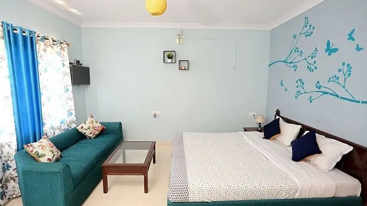 Tek Büyük Yataklı Oda, Dağ Manzaralı
