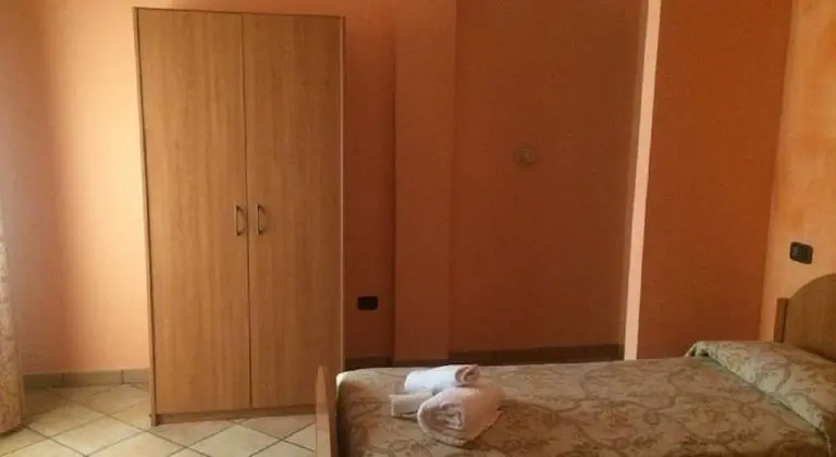 Tek Kişilik Oda