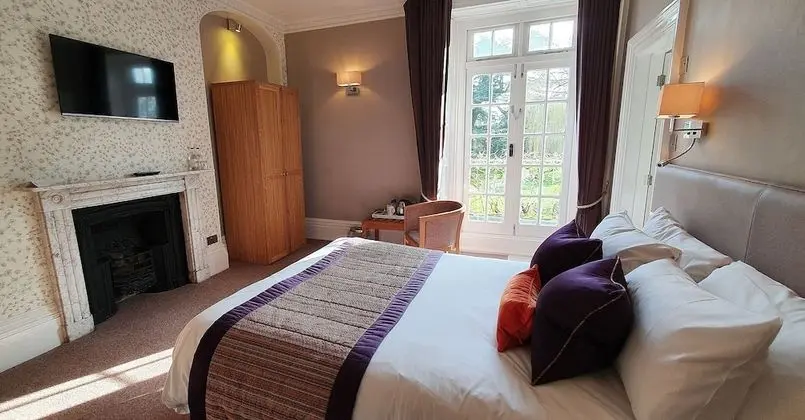 Executive Tek Büyük Yataklı Oda