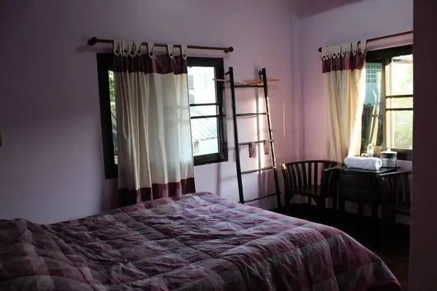 Standard A/C Room, 1 King Bed