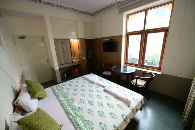 Deluxe Tek Büyük Yataklı Oda, 1 Çift Kişilik Yatak, Dağ Manzaralı