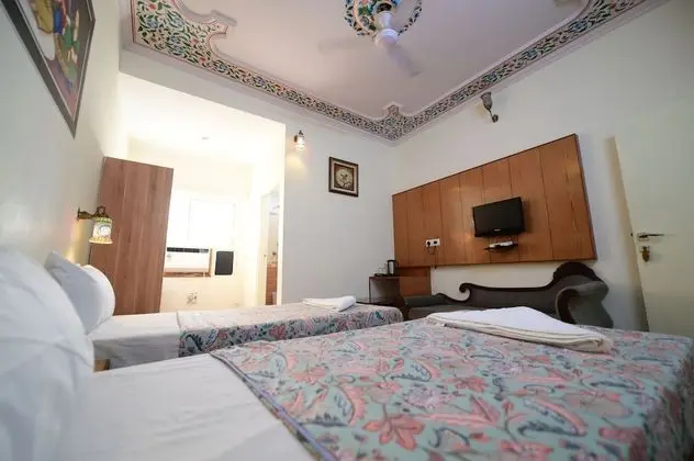 Deluxe Tek Büyük Yataklı Oda, 1 Çift Kişilik Yatak, Dağ Manzaralı