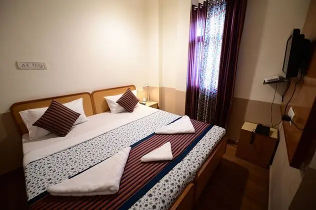 Standard Tek Büyük Yataklı Oda, 1 Çift Kişilik Yatak, Dağ Manzaralı
