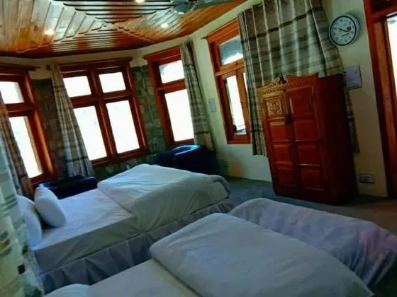 Standard Üç Kişilik Oda