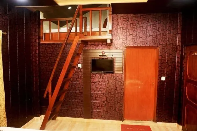 Deluxe Tek Büyük Yataklı Oda, Bahçe Manzaralı