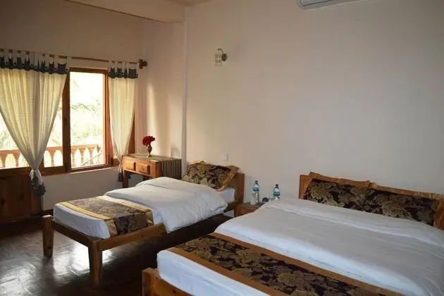 Deluxe Tek Büyük veya İki Ayrı Yataklı Oda