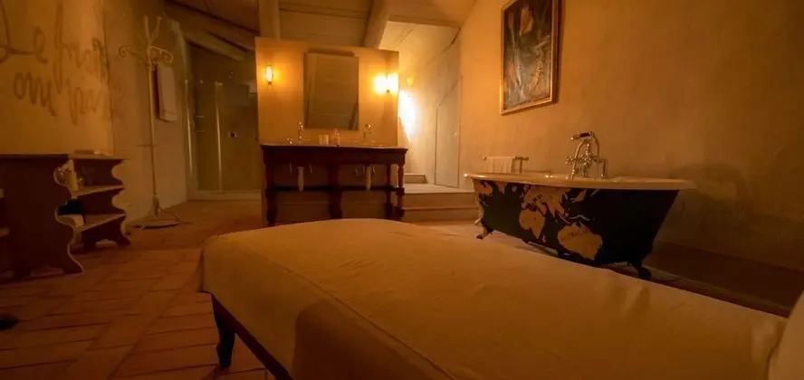 İki Ayrı Yataklı Oda, 1 Yatak Odası, Ortak Banyo, Bahçe Manzaralı