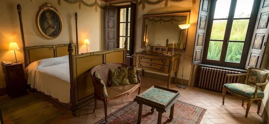 Tek Büyük Yataklı Oda, Özel Banyo, Bahçe Manzaralı