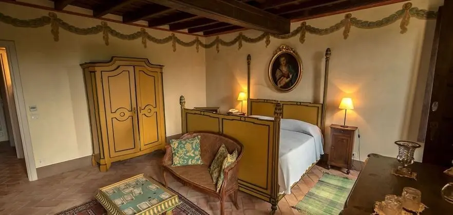 Tek Büyük Yataklı Oda, Özel Banyo, Bahçe Manzaralı