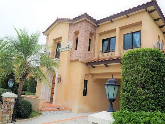 3 Bedroom Villa Garden View