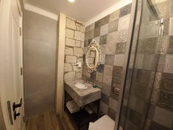 Standard Havuz Bağlantılı Oda