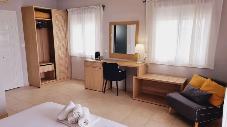 Tek Büyük Yataklı Oda, Deniz Manzaralı