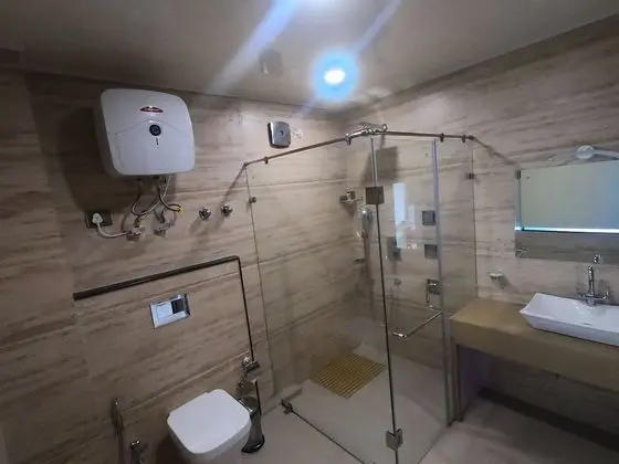 Superior Tek Büyük Yataklı Oda