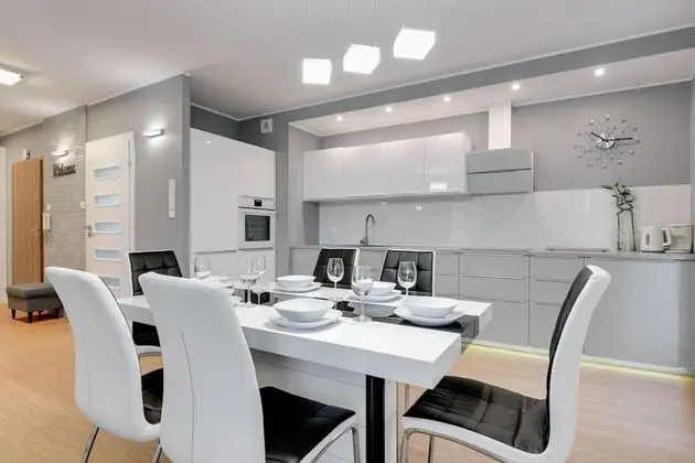 Grand Apart Daire, Birden Çok Yatak, Sigara İçilmez, Avlu Manzaralı